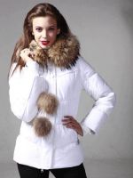 Женские зимние куртки на синтепоне с мехом