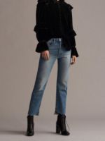 Женские зимние джинсы – 40 стильных образов на все случаи жизни