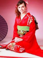 Женское кимоно – традиционная японская одежда в современной моде