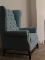 Кресло в гостиную
