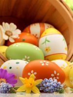 Красят ли яйца на Троицу?