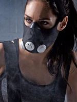 Тренировочная маска - для чего она нужна и как ею пользоваться?
