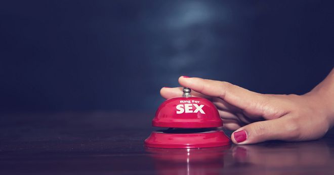 Секс во время месячных - как правильно заниматься сексом в период менструации?