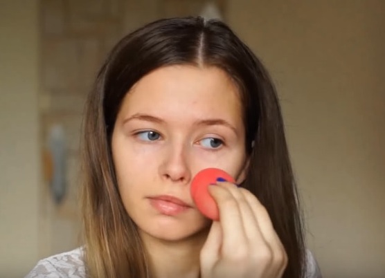 Как сделать себе макияж в домашних условиях