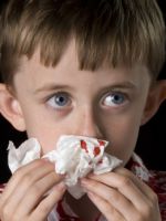 Кровь из носа у ребенка – причины и правила помощи, о которых должны знать все родители