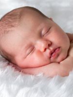 Пупочная грыжа у новорожденных – причины и своевременное лечение