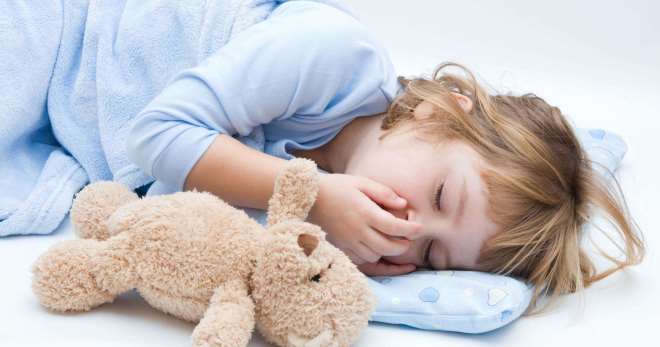 Эффективное средство от кашля для детей – лучшие препараты и народные лекарства
