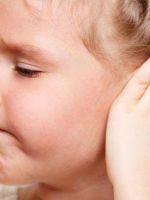 Боль в ушах у ребенка - первая помощь