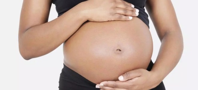 зеленые выделения при беременности