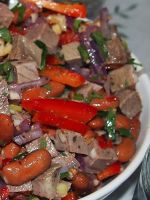 Салат «Тбилиси» с говядиной – рецепт