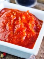 Соус из томатной пасты для шашлыка