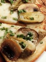Блюда из грибов - оригинальные и вкусные рецепты супа, куриных рулетиков и ризотто