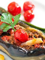 Баклажаны с фаршем - самые вкусные блюда, приготовленные по интересным рецептам