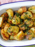 Что можно приготовить из картошки по простым и вкусным рецептам?