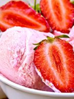 Клубничное мороженое - вкуснейшее лакомство по лучшим простым рецептам
