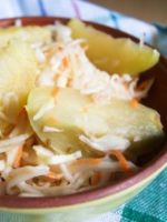 Квашеная капуста с яблоками - простые и быстрые рецепты вкусной закуски