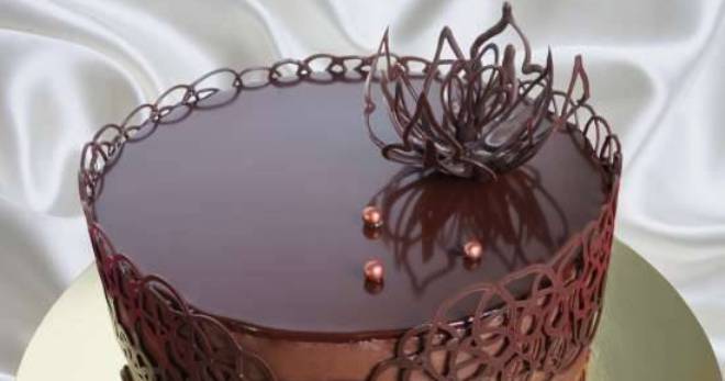Глазурь из шоколада - самые простые рецепты для украшения десерта