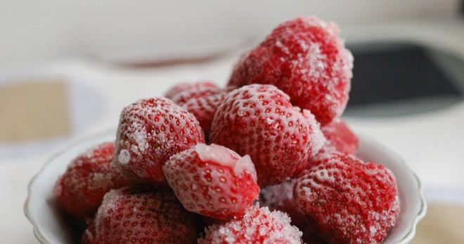 Клубника с сахаром на зиму без варки - лучшие рецепты приготовления сырого варенья и заморозки ягод