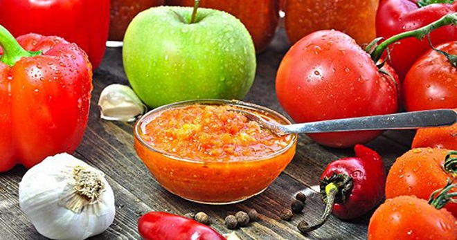 Аджика с яблоками и помидорами на зиму - самые вкусные и оригинальные рецепты пикантной заготовки