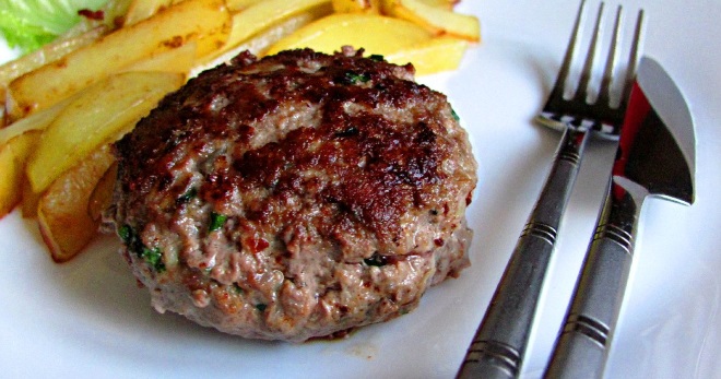 Бифштекс из фарша - самые вкусные рецепты блюда из разного мяса