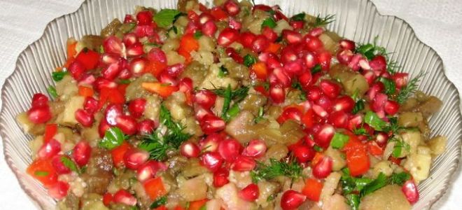 Грузинский салат с баклажанами и помидорами