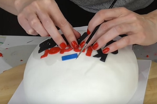 Как сделать торт Киндер сюрприз мастер-класс 7