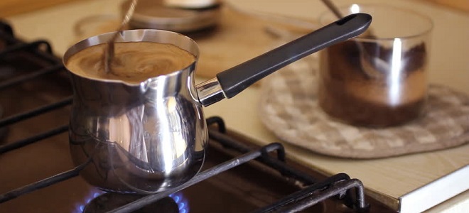 Как заваривать кофе в турке на газу