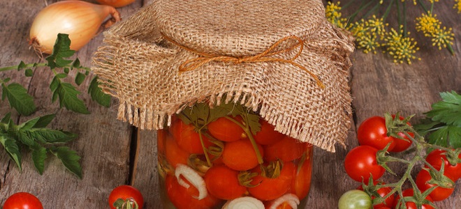 помидоры черри на зиму с луком