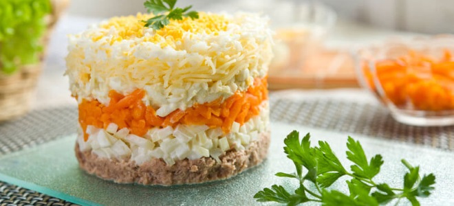 Салат «Мимоза» с сыром – рецепт