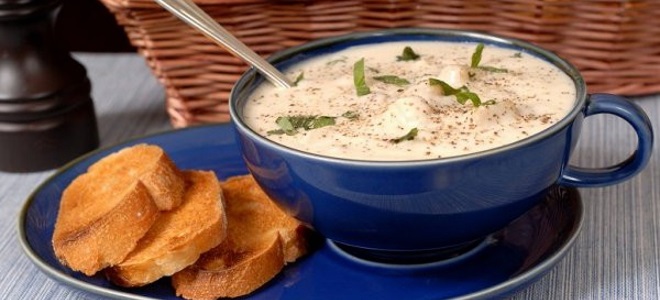 Суп с фрикадельками и плавленным сыром