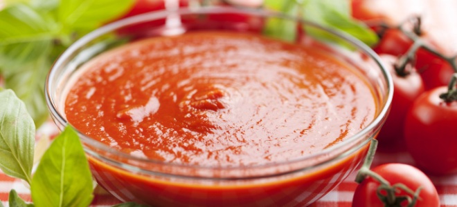 томатный соус с базиликом