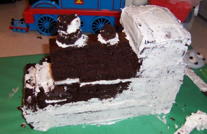 Как украсить торт кремом для мальчика