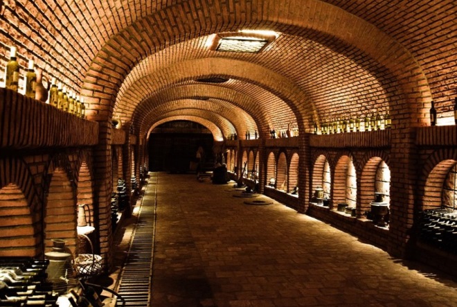 Самый длинный в мире винный тоннель