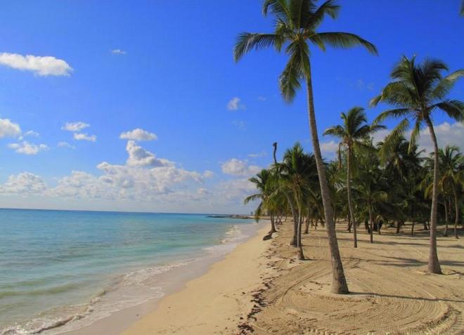 Пляж Хуанийо в Кап Кана в Доминикане