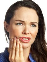 Чем быстро снять зубную боль?