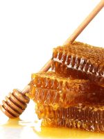Чем полезен мед в сотах?