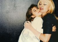Нежные отношения Мадонны и старшей дочери Лурдес