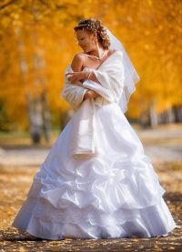 накидки на свадебное платье на осень1