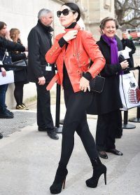 Моника Белуччи выглядела невероятно на показе Chanel