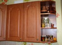 угловой кухонный шкаф 1