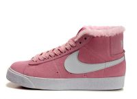 Розовые кроссовки Найк 8