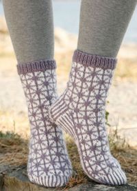 Вязаные носки в стиле энтерлак 5