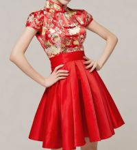 Короткое красное платье 3