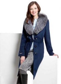 Стильное зимнее пальто с мехом 8