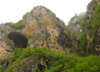 Пещера Шаркова дупка