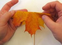 Как сделать венок из листьев2