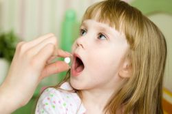 антибиотики при сильном кашле у детей