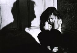 Домашнее насилие над детьми