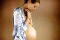 коричневые выделения в начале беременности