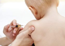 Нужно ли делать прививки детям